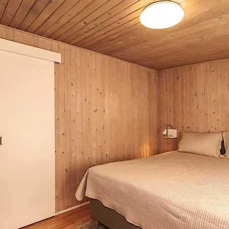 Feriehus 6 Person In Vaeggerlose *