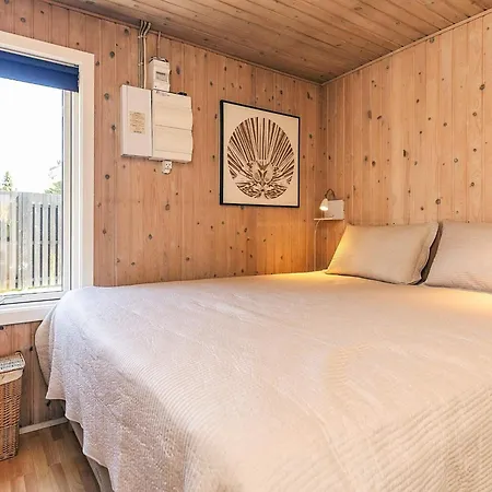 度假居 6 Person In Vaeggerlose Bøtø By