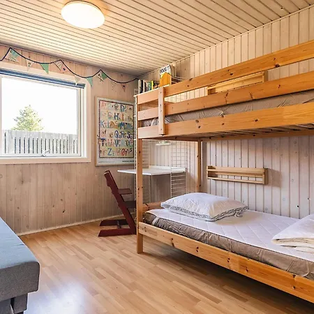 度假居 6 Person In Vaeggerlose Bøtø By
